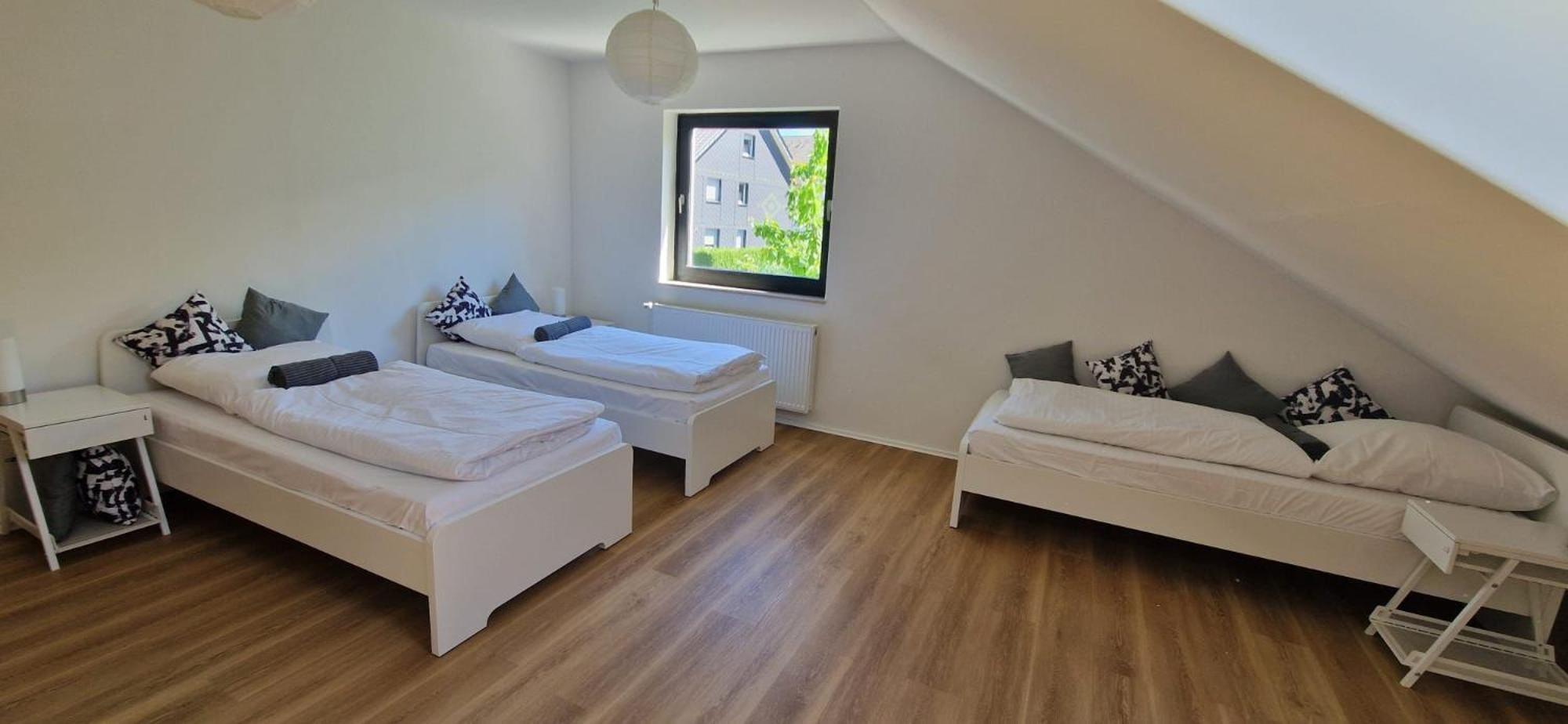 Mcmonti Bielefeld - Oerlingshausen Zentral, Netflix Apartment Oerlinghausen Ngoại thất bức ảnh